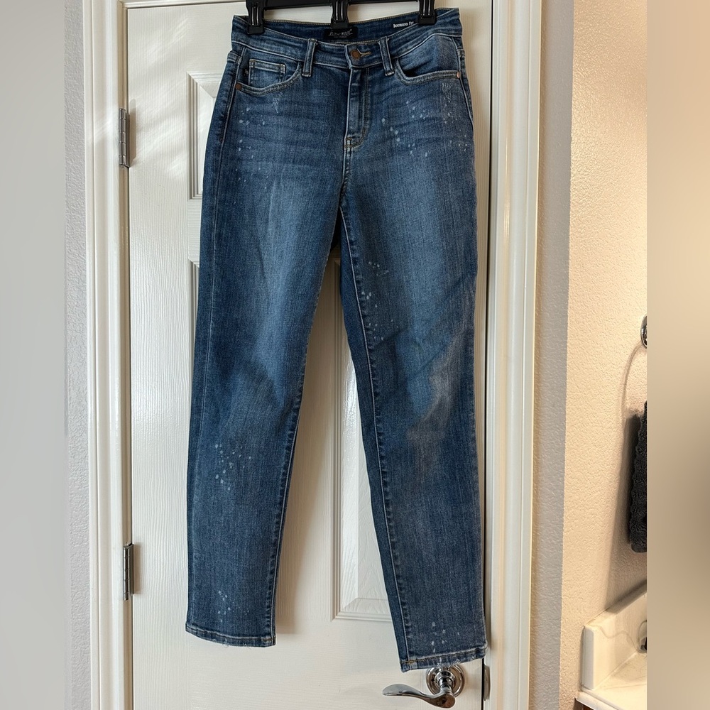 Judy Blue High Rise Bleach Splash Boyfriend Jeans